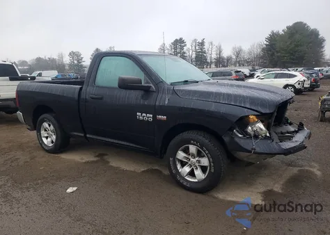 2013 Ram 1500 St z USA, uszkodzony, nr VIN 3C6JR6AT4DG511306